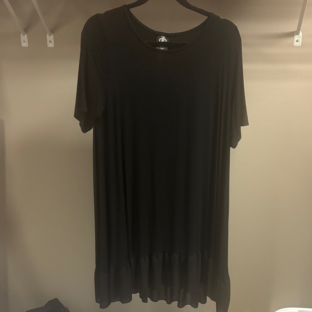 Agnes & Dora Black Midi Dress